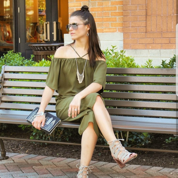 Meet your Posher, Jenna - Picture 4 of 7